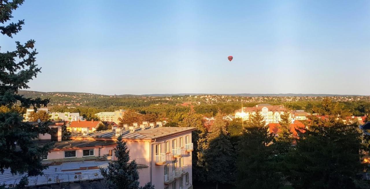 Rozsa Apartman Lägenhet Hévíz Exteriör bild